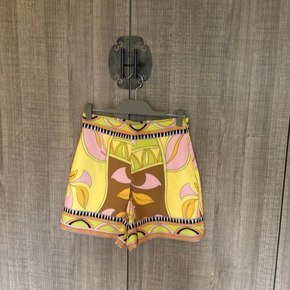 Zara Printed High‎ Waist Shorts - Picture 8 of 17